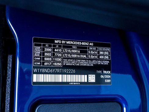 Used 2024 Mercedes-Benz Sprinter 3500 w/ Acoustic Package image 25