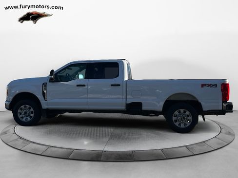 Used 2024 Ford F350 XLT w/ FX4 Off-Road Package image 6