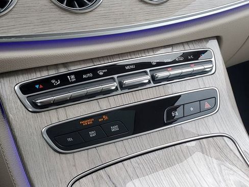Used 2022 Mercedes-Benz E 450 4MATIC Coupe image 33