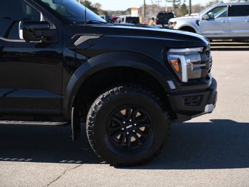 Used 2024 Ford F150 Raptor image 3
