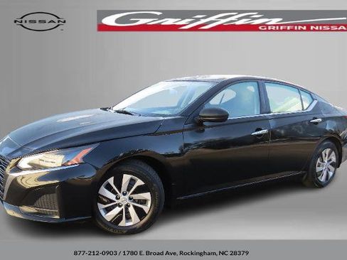 Certified 2024 Nissan Altima 2.5 S image 1