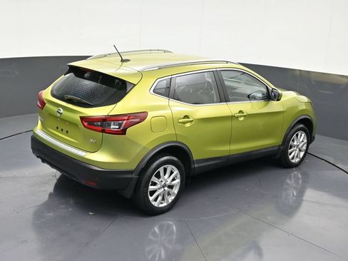 Used 2021 Nissan Rogue Sport SV FWD image 19