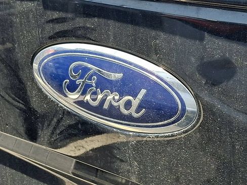 Used 2016 Ford F150 XLT w/ Equipment Group 302A Luxury RWD image 6