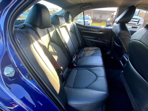 Used 2023 Toyota Camry SE image 31