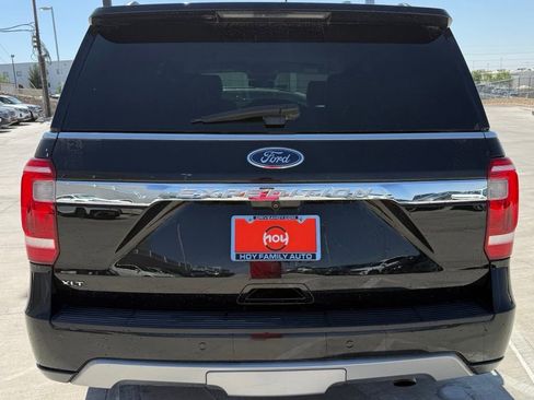 Used 2019 Ford Expedition XLT w/ Equipment Group 202A AWD/4WD image 8