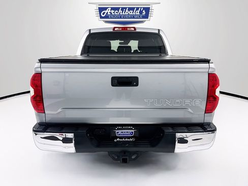 Used 2018 Toyota Tundra SR5 image 5