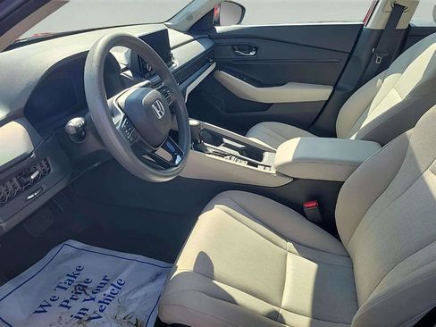 Used 2023 Honda Accord EX image 12