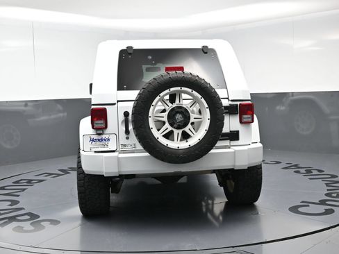 Used 2018 Jeep Wrangler Unlimited Sport S AWD/4WD image 18