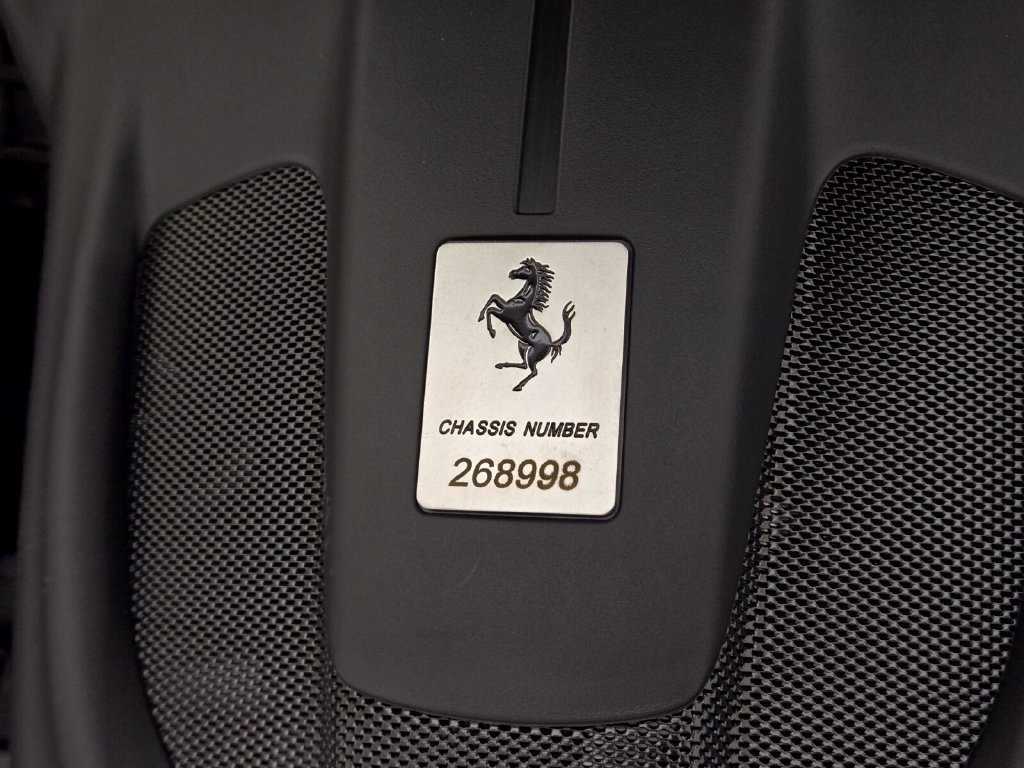 Used 2022 Ferrari Roma RWD image 29
