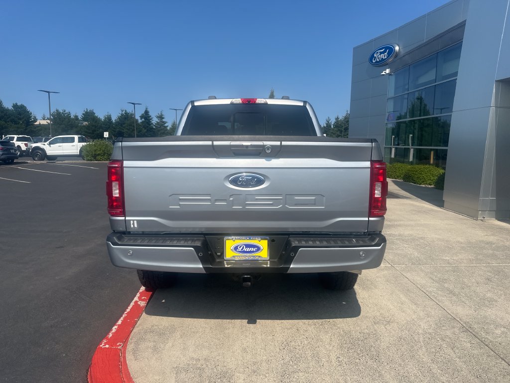 Used 2022 Ford F150 XLT w/ Equipment Group 302A High AWD/4WD image 3