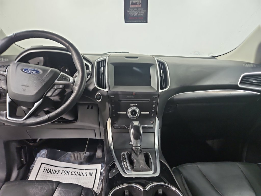 Used 2018 Ford Edge Titanium AWD/4WD image 18
