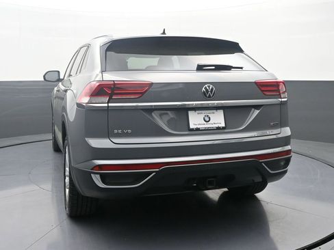Used 2021 Volkswagen Atlas Cross Sport SE image 6