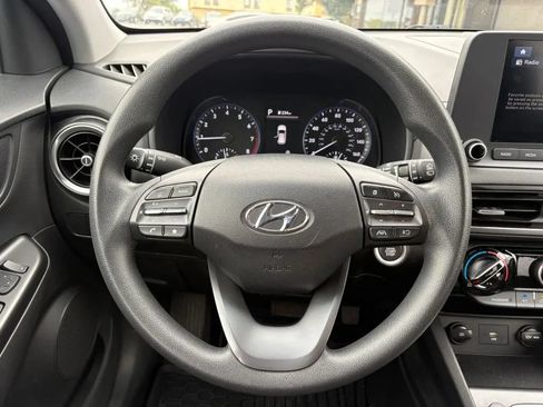 Used 2023 Hyundai Kona SEL AWD/4WD image 13