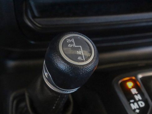 Used 2021 Jeep Wrangler Unlimited Sport image 21