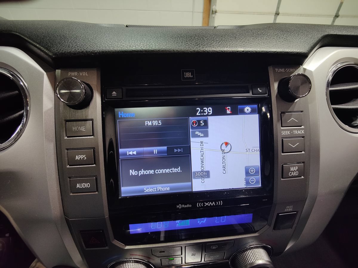 Used 2018 Toyota Tundra Limited w/ Limited Premium Package AWD/4WD image 42
