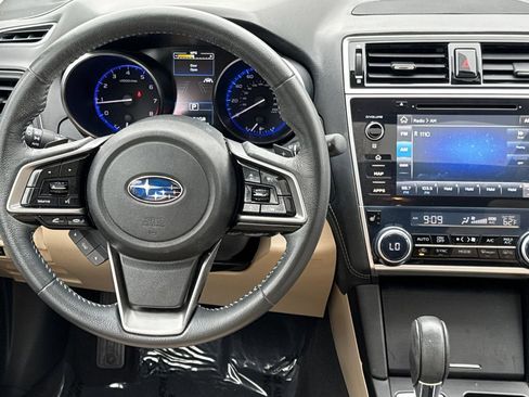 Used 2018 Subaru Outback 2.5i Limited image 14