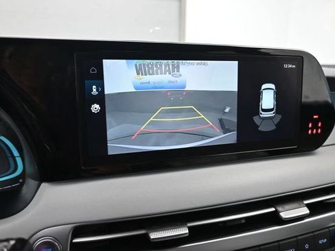 Used 2025 Hyundai Palisade SEL AWD/4WD image 17