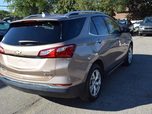 Used 2018 Chevrolet Equinox Premier FWD image 6