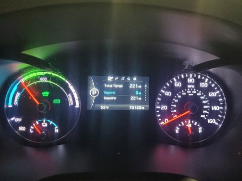 Used 2017 Kia Optima EX image 23