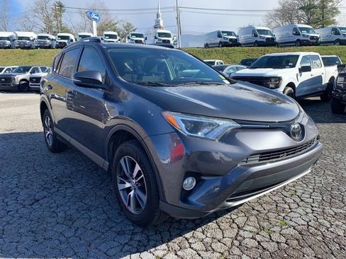 Used 2017 Toyota RAV4 XLE image 2