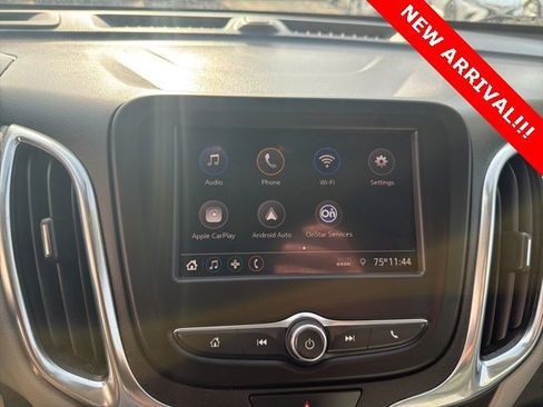 Used 2020 Chevrolet Equinox LS w/ LS Convenience Package image 11