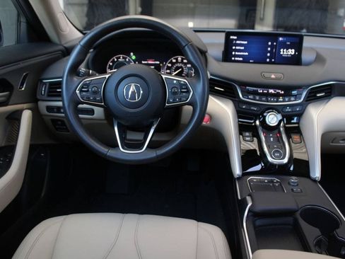 Used 2023 Acura TLX FWD image 18