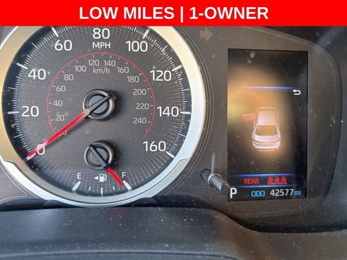 Used 2021 Toyota Corolla SE w/ Carpet Mat Package (TMS) FWD image 18