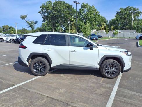 Used 2026 Toyota RAV4 XLE Premium AWD/4WD image 2