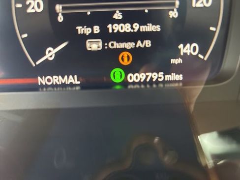 Used 2025 Honda Civic Sport Touring image 18