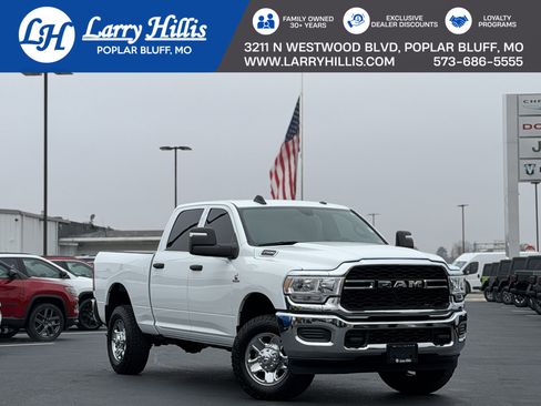 Used 2024 RAM 2500 Tradesman w/ Chrome Appearance Group AWD/4WD image 1