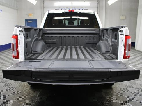 Used 2022 Ford F150 Platinum image 43