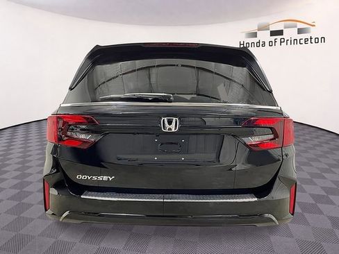 New 2026 Honda Odyssey EX-L image 4