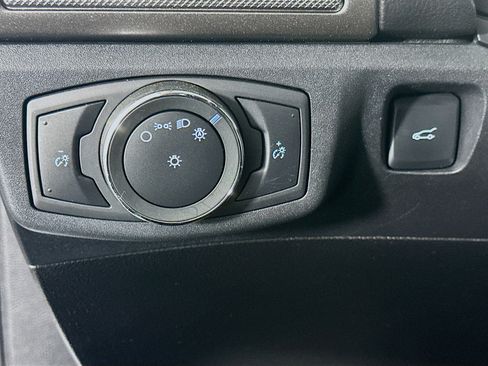 Used 2019 Ford Fusion S image 17