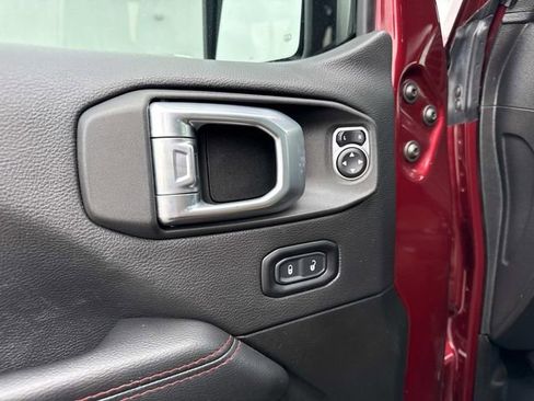 Used 2022 Jeep Gladiator Rubicon w/ LED Lighting Group image 8