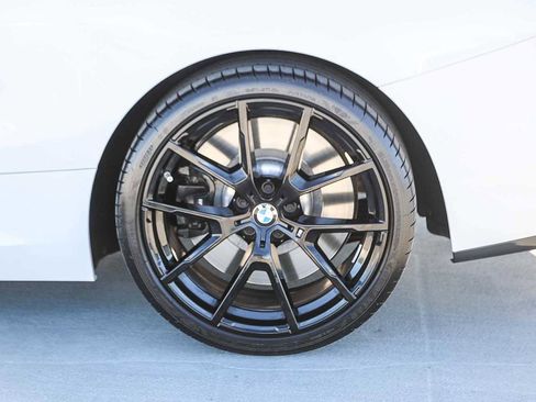 Used 2024 BMW M850i xDrive Convertible w/ M Sport Professional Package image 11