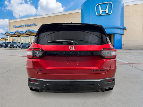 New 2026 Honda Pilot Black Edition image 4