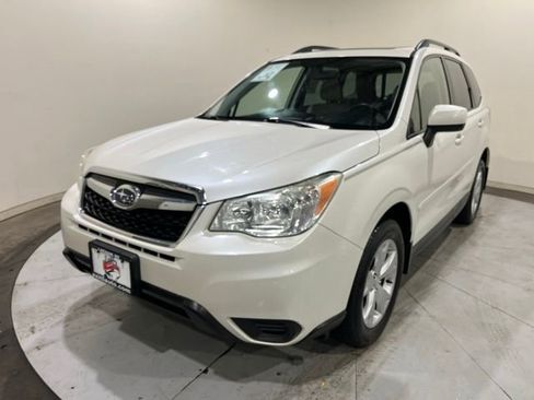 Used 2014 Subaru Forester 2.5i Premium w/ All-Weather Package AWD/4WD image 5