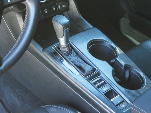 Used 2025 Honda Civic Sport image 21