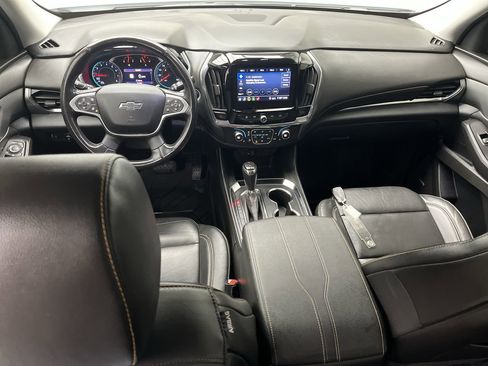 Used 2020 Chevrolet Traverse RS w/ LPO, Floor Liner Package image 4