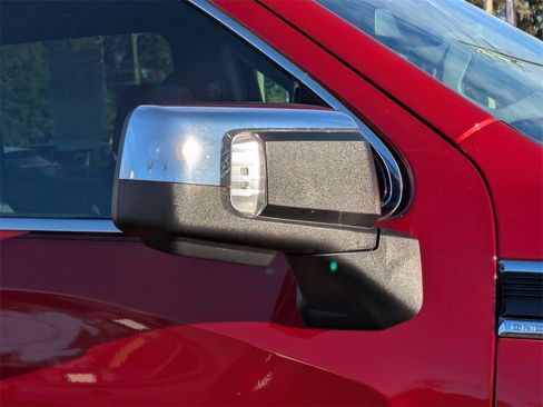 Used 2024 GMC Sierra 1500 SLT w/ SLT Convenience Package image 12