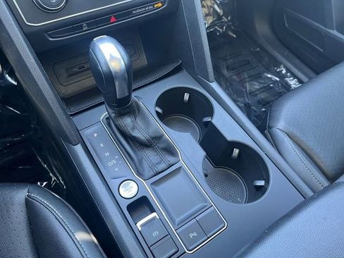 Used 2020 Volkswagen Atlas SE w/ Panoramic Sunroof Package FWD image 29