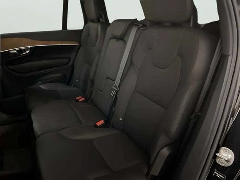 Used 2024 Volvo XC90 T8 Plus w/ Protection Package Premier AWD/4WD image 68
