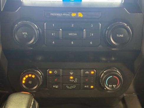 Certified 2019 Ford F150 XLT w/ Equipment Group 302A Luxury AWD/4WD image 30