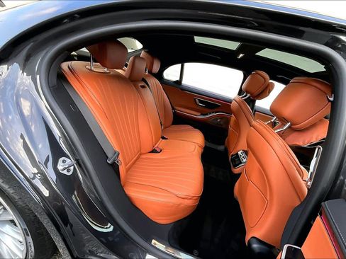 Used 2023 Mercedes-Benz S 580 4MATIC Sedan image 19
