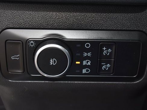 Used 2024 Ford Escape Platinum image 17