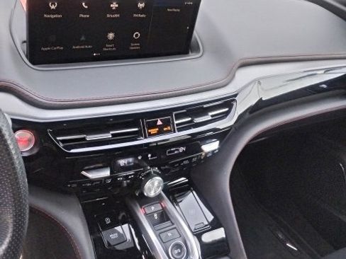 Used 2024 Acura MDX A-Spec image 9