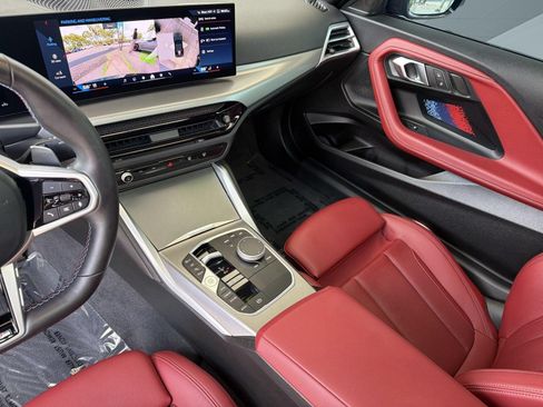 Used 2025 BMW M240i Coupe RWD image 16