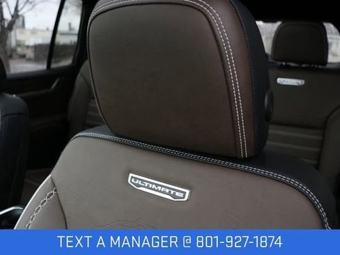 New 2026 GMC Acadia Denali Ultimate w/ LPO, Floor Liner Package AWD/4WD image 23