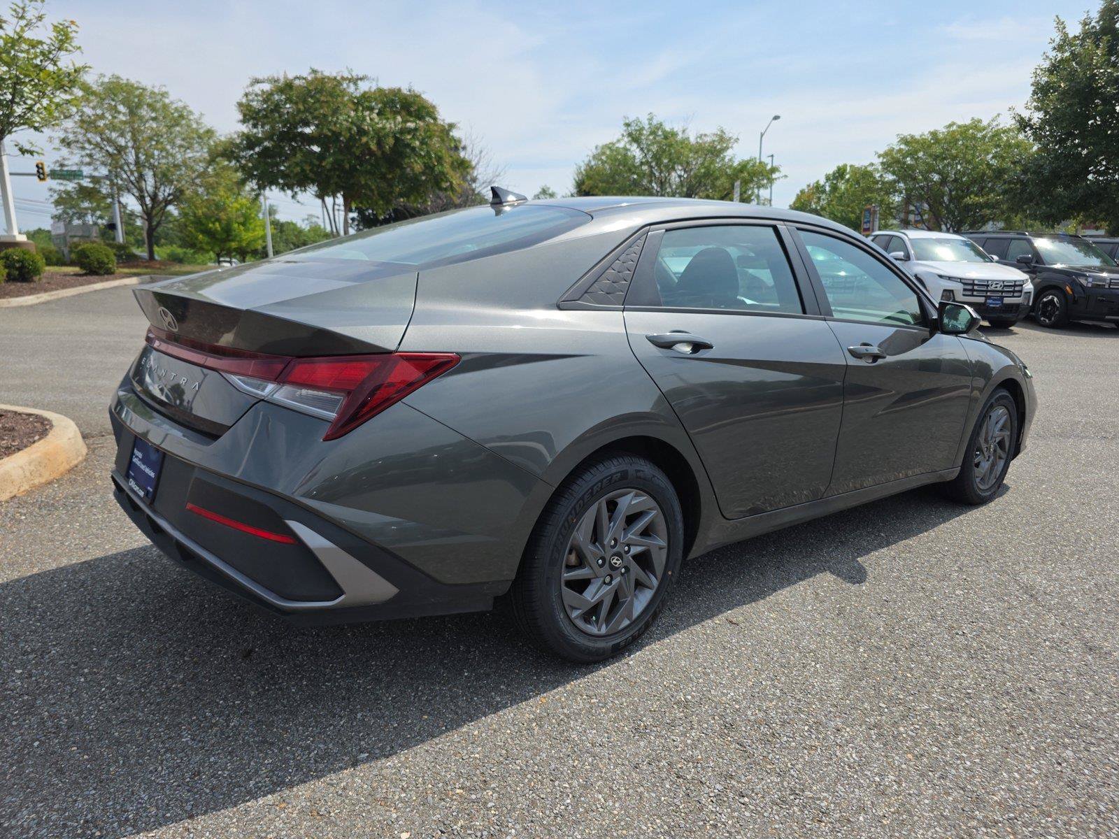 Certified 2024 Hyundai Elantra SEL FWD image 7