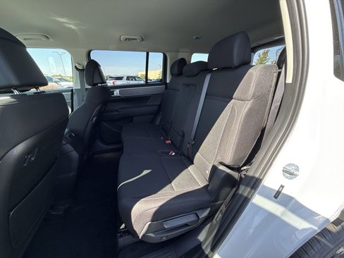 New 2026 Hyundai Santa Fe SE image 24